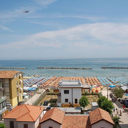 Hotel Principe Gatteo a Mare Exterior photo